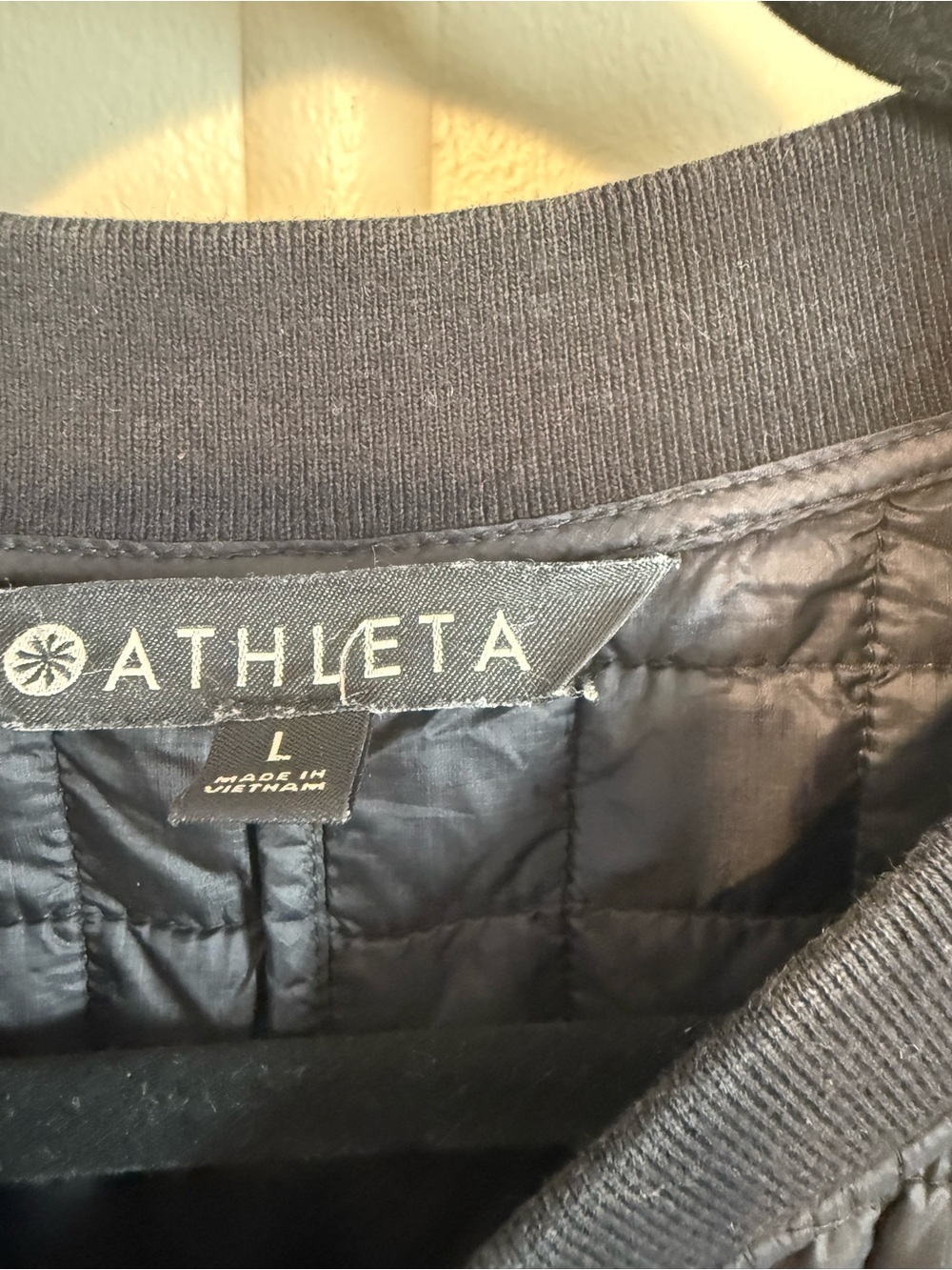 Athleta Grandview PrimaLoft
Shell Jacket, Black size L - Picture 7 of 14